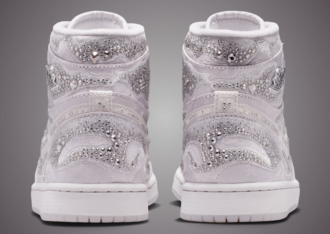 Swarovski x Air Jordan 1 Retro High OG heel