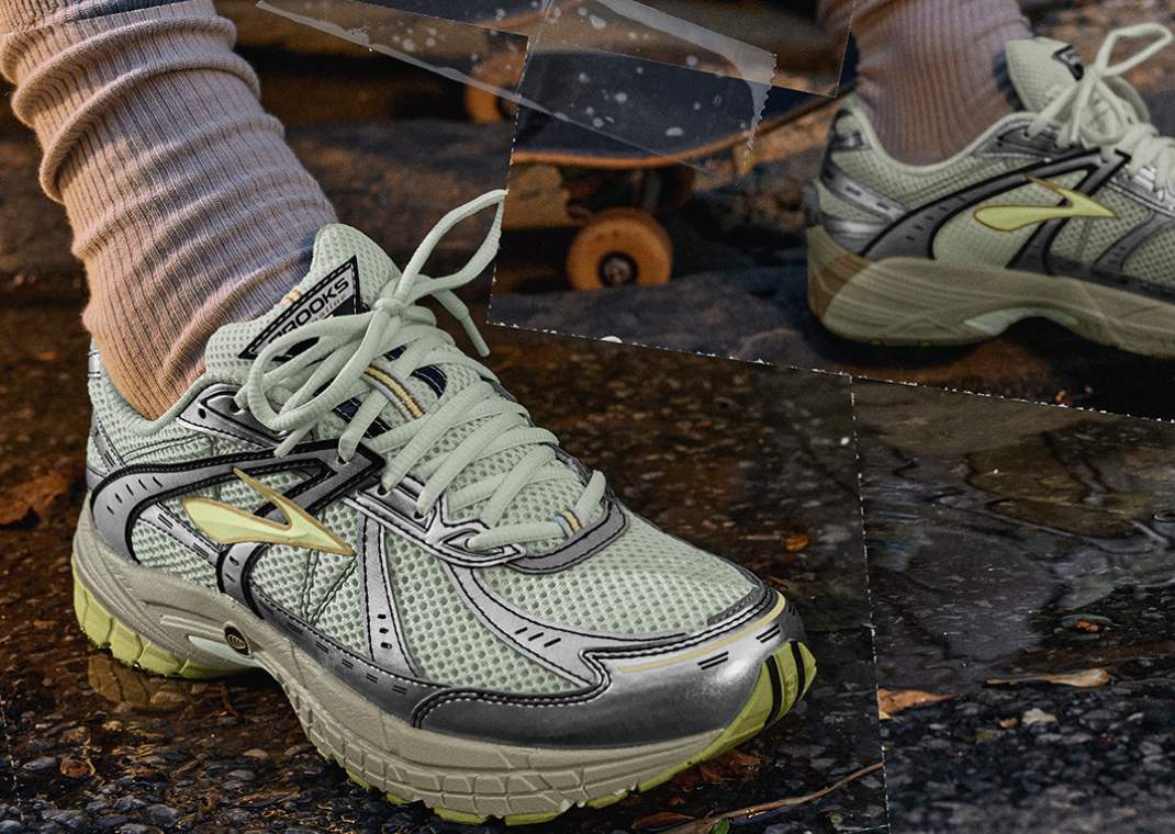 Brooks Adrenaline GTS 10 Retro