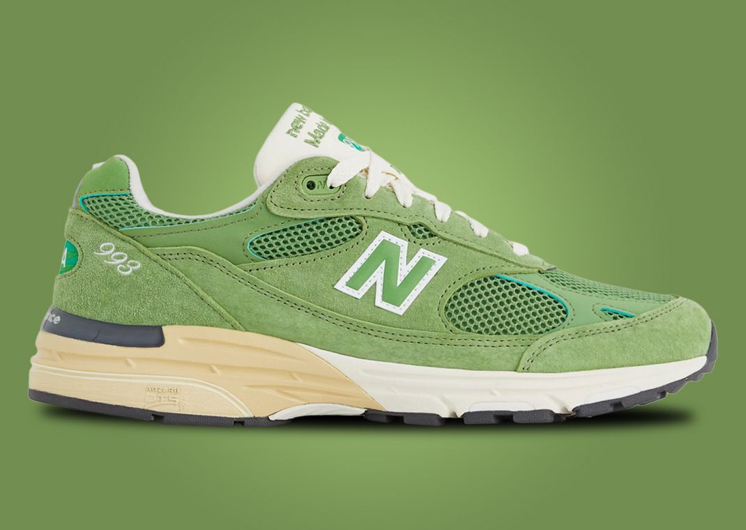 New Balance 993 Made in USA Chive Lateral
