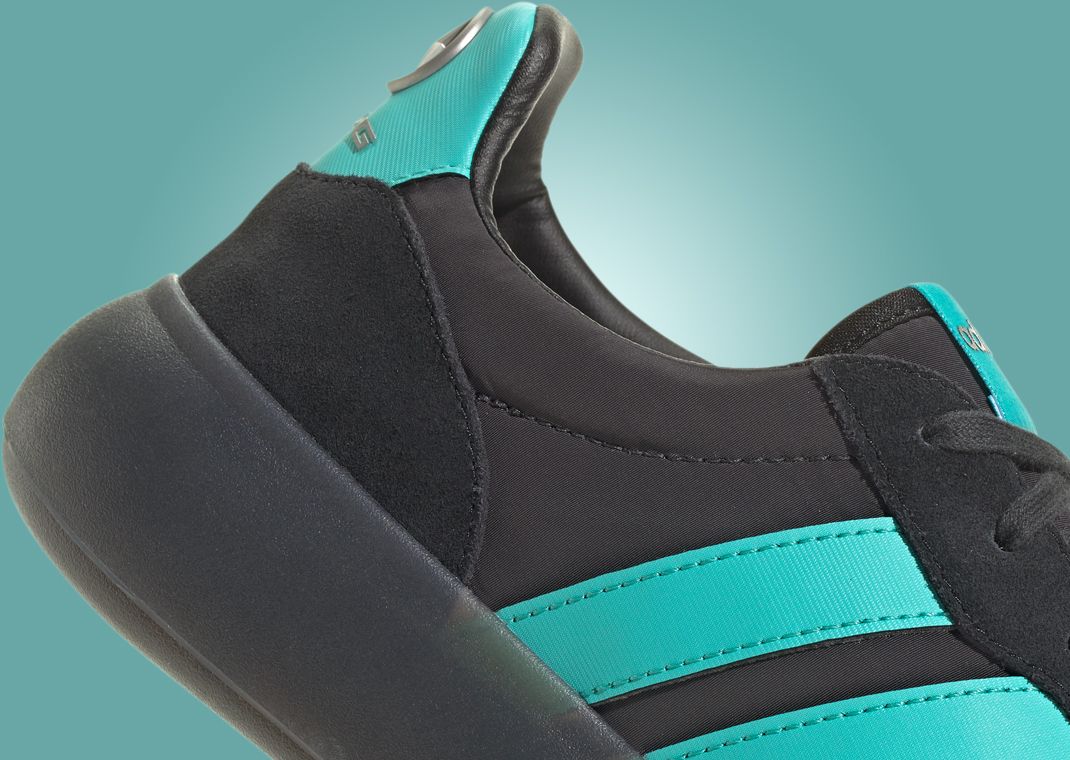 Mercedes AMG Petronas Formula One Team x adidas Barreda Decode Core Black Collar