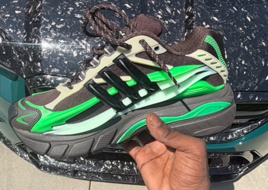 Pharrell Williams x adidas Adistar Jellyfish Black Green