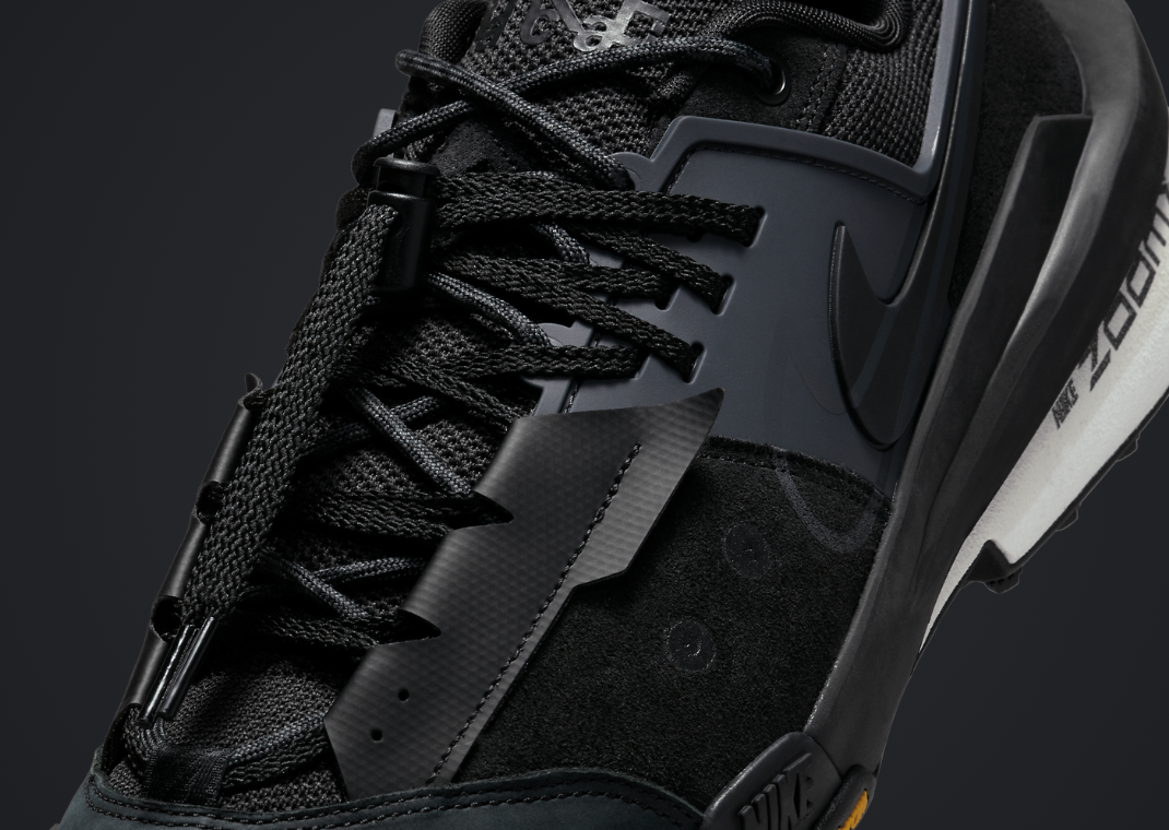 sacai x Nike Zegamadome SP Black Detail