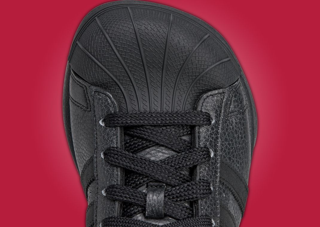 AVAVAV x adidas Modified Superstar Core Black (W) Toe