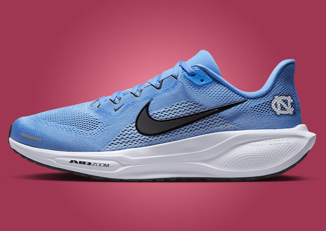 NCAA x Nike Pegasus 41 UNC Lateral