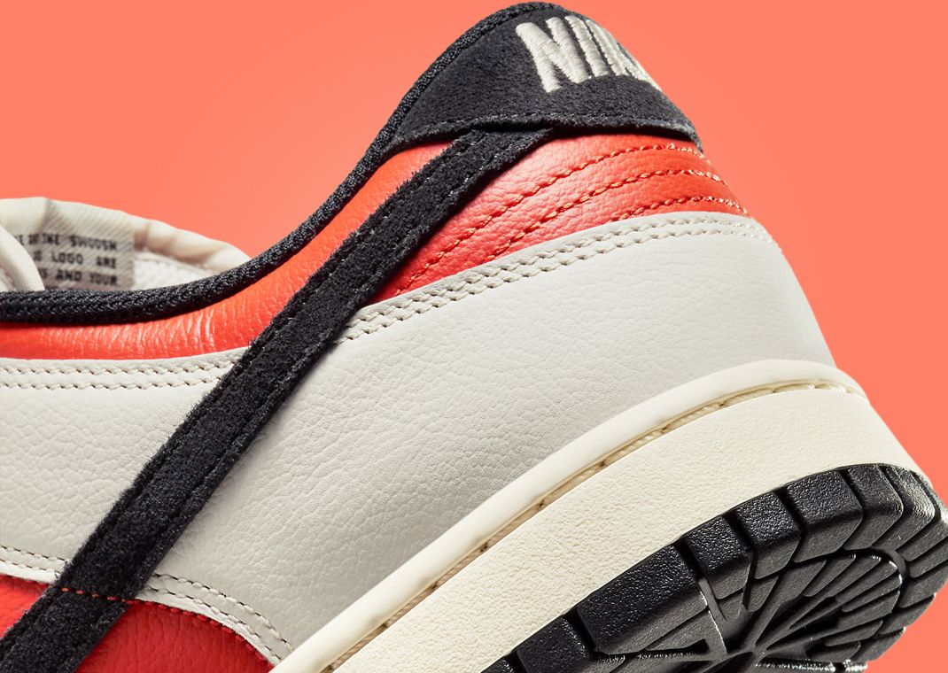 Nike Dunk Low Scairy Season Heel