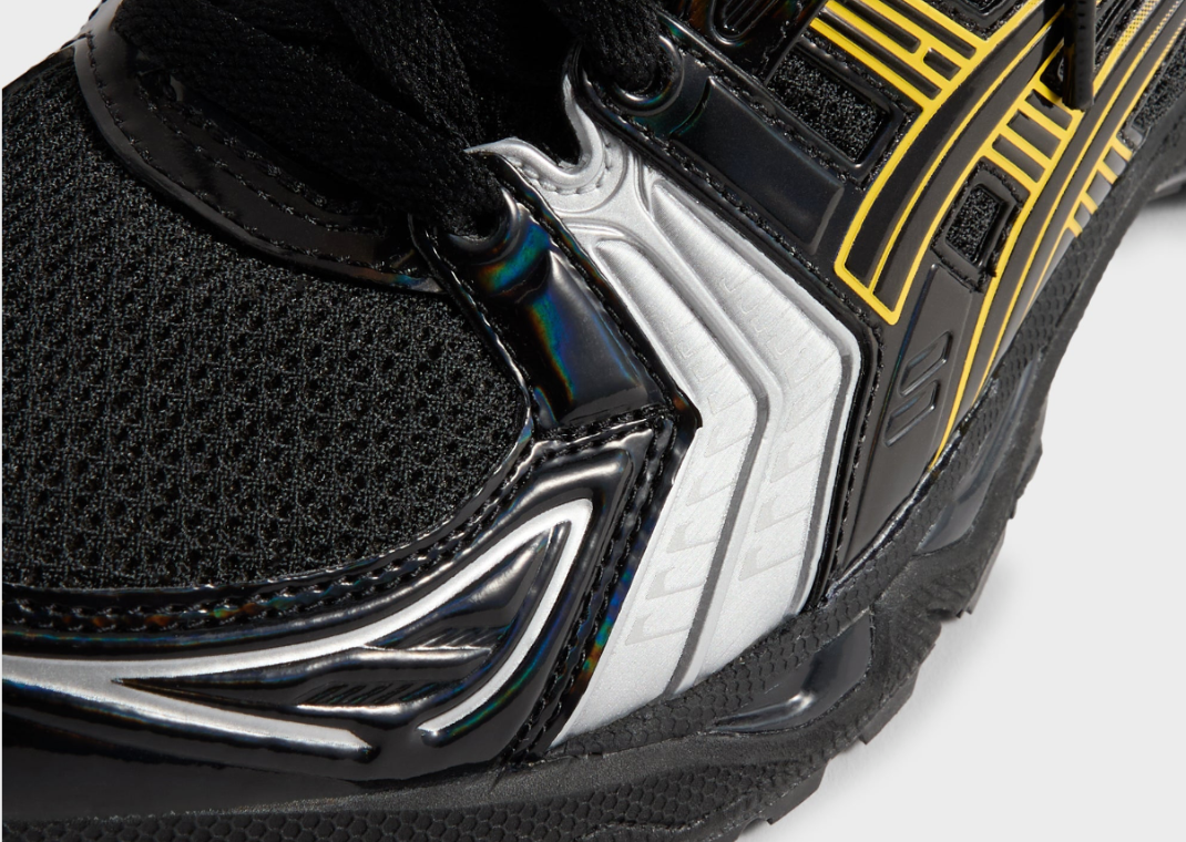 Kith x Marvel vs. Capcom x Asics Asics Gel-Kayano 14 Wolverine Detail