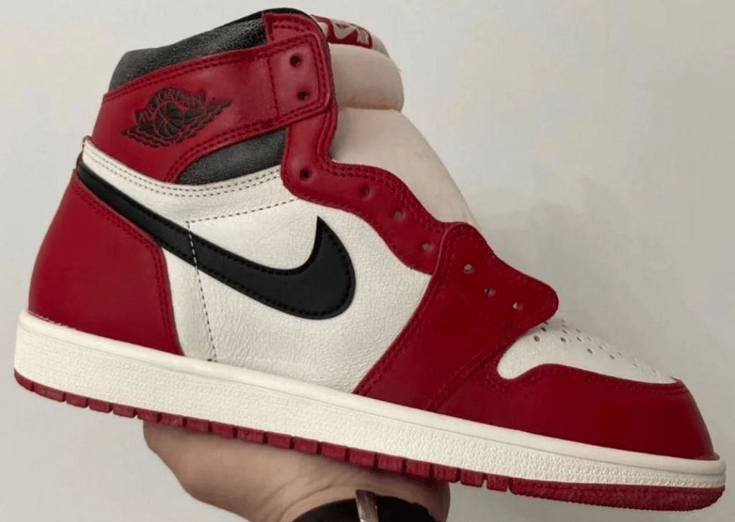 Jordan 1 OG Chicago Reimagine (GS)