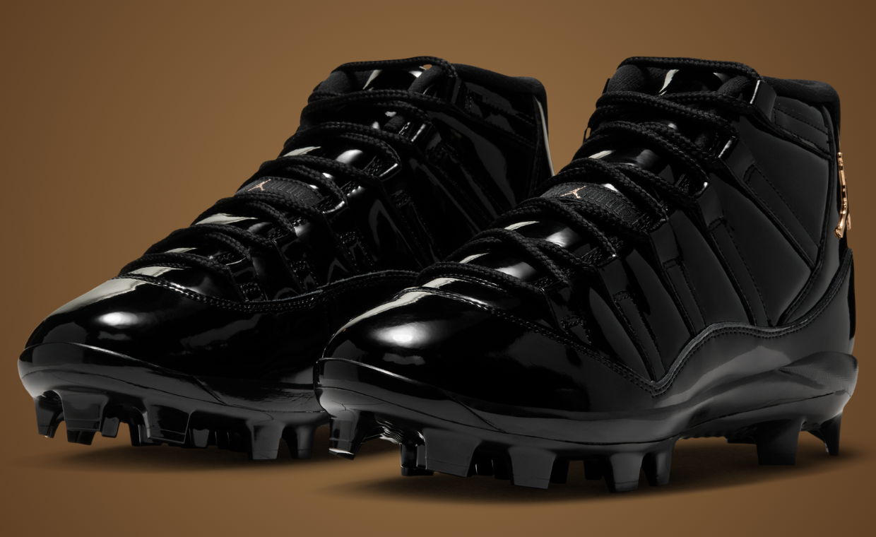 Air Jordan 11 Retro MCS Cleat Black Gold