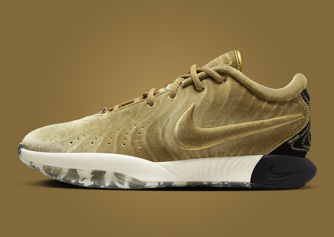 The Shop x Nike LeBron 21 Nobility Lateral