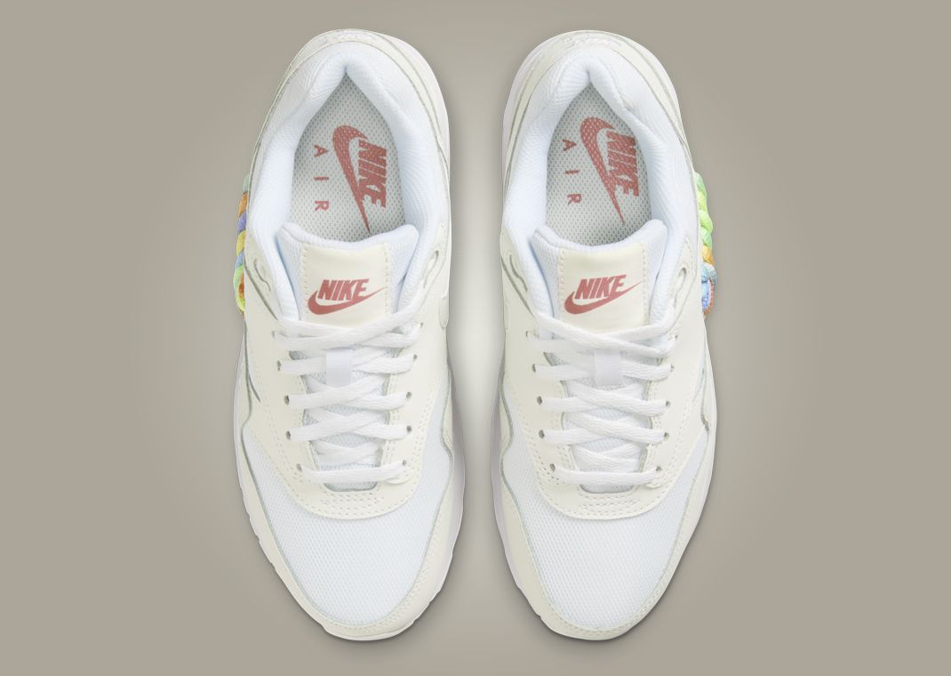 Nike Air Max 1 Rainbow Lace Swoosh (GS) Top