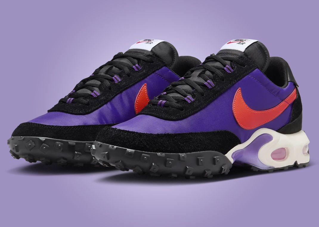Nike Air Max Waffle SP Voltage Purple Angle
