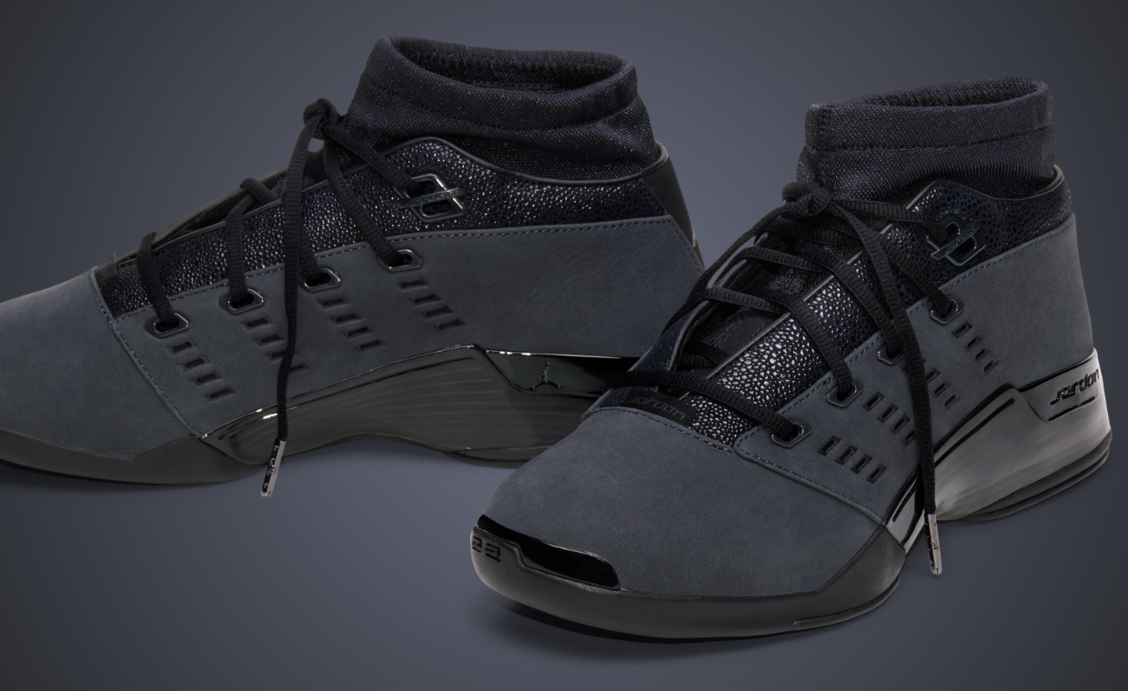 The Jordan Black Pack Continues with a Frog Skin 17
