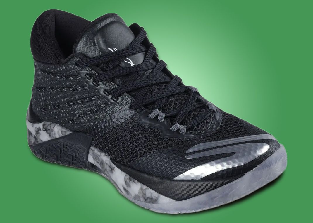 Skechers SKX Reign Black Angle