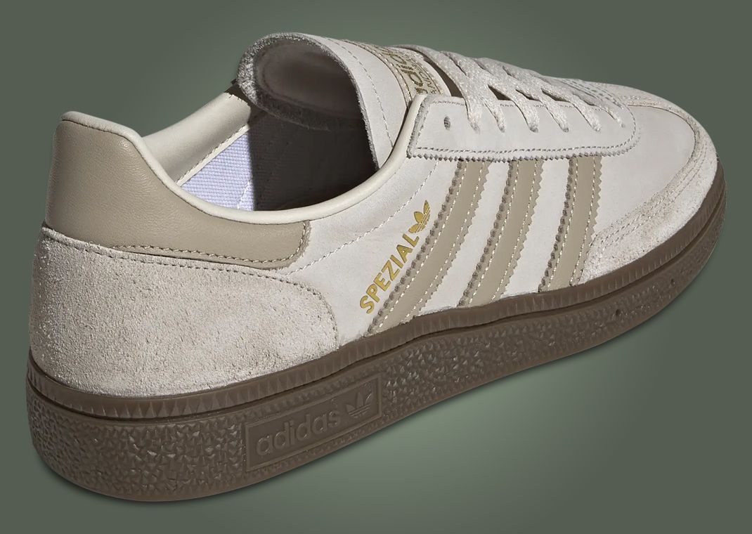 adidas Handball Spezial Aluminum (W) Heel Angle