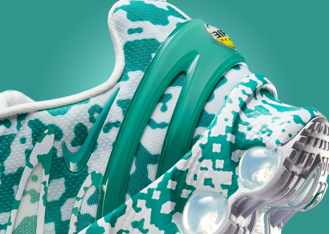 Cav Empt x Nike Air Max DN8 SP White Neptune Green Heel Detail