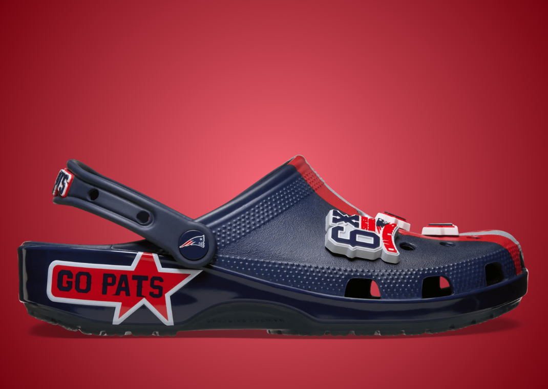 NFL x Crocs Classic Clog New England Patriots - Lateral