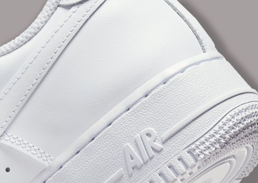 Nike Officially Brings Flyease To The Air Force 1 Low