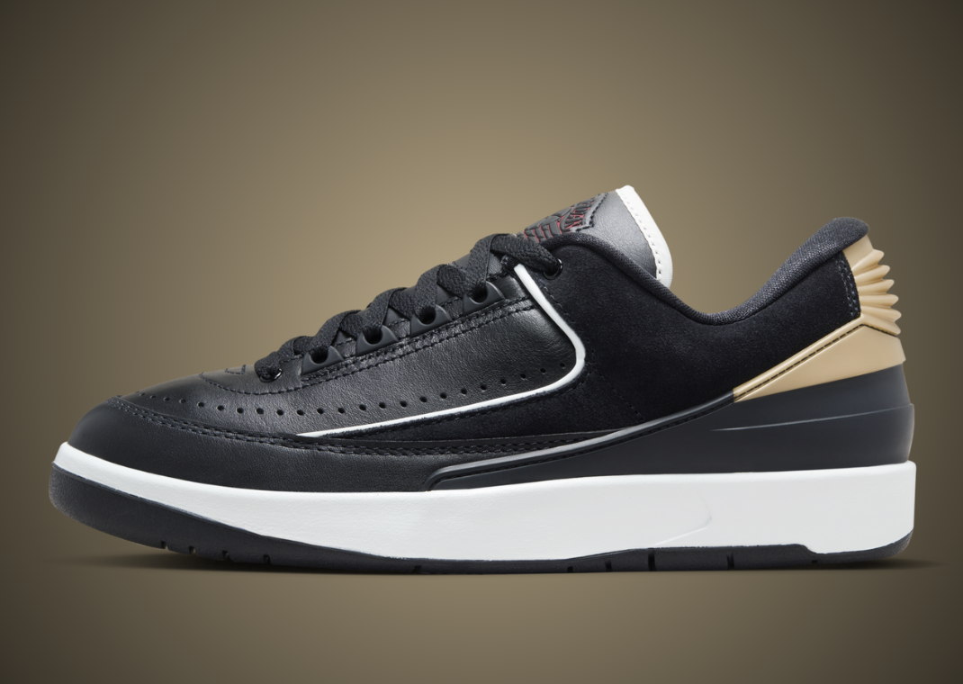Air Jordan 2 Retro Low Black Metallic Gold (W) Lateral