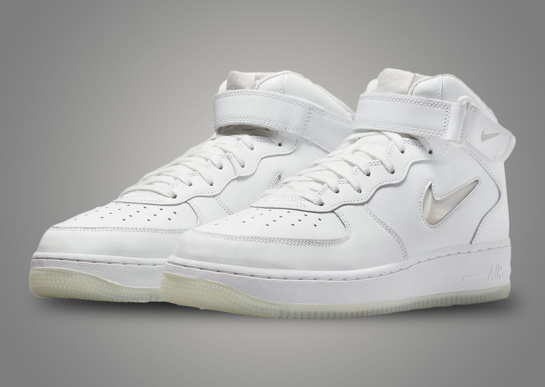 Nike Air Force 1 Mid Jewel Summit White