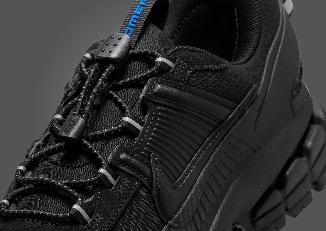 Nike Zoom Vomero Roam Black Racer Blue Detail