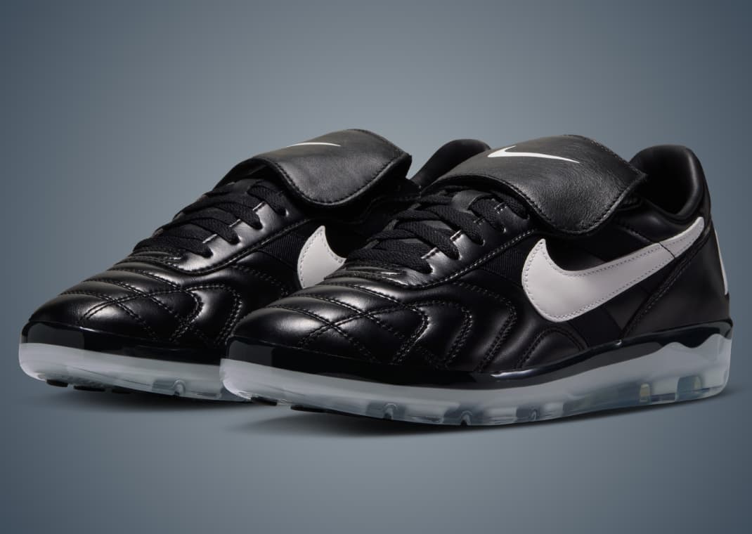 Nike's Latest Cryoshot is a Tribute to Its First Soccer Cleat, the