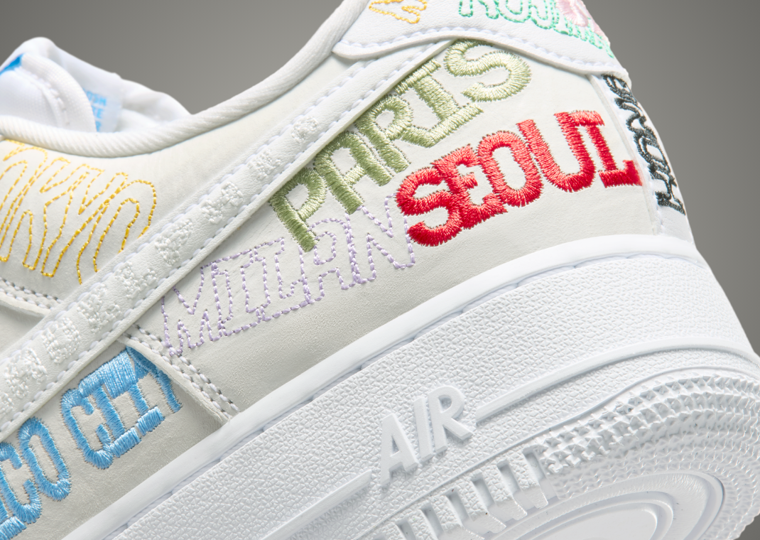 Nike Air Force 1 Low World Tour White heel details