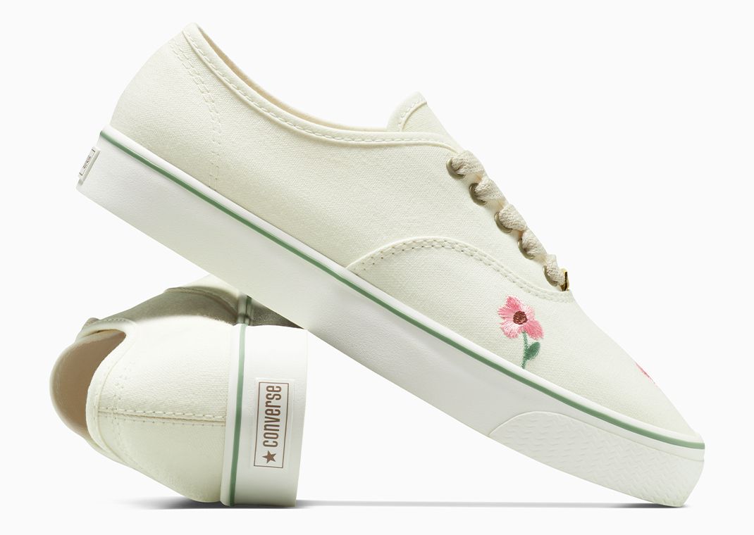 Tyler, The Creator x Converse Naut-1 Cannoli Cream Stone Green Angle