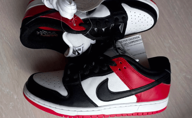 First Look At The Nike SB Dunk Low Black Toe Sample