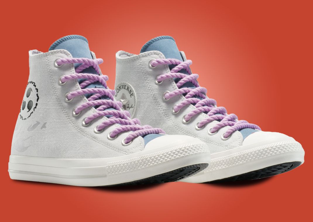 Naruto x Converse Chuck Taylor Sasuke Angle