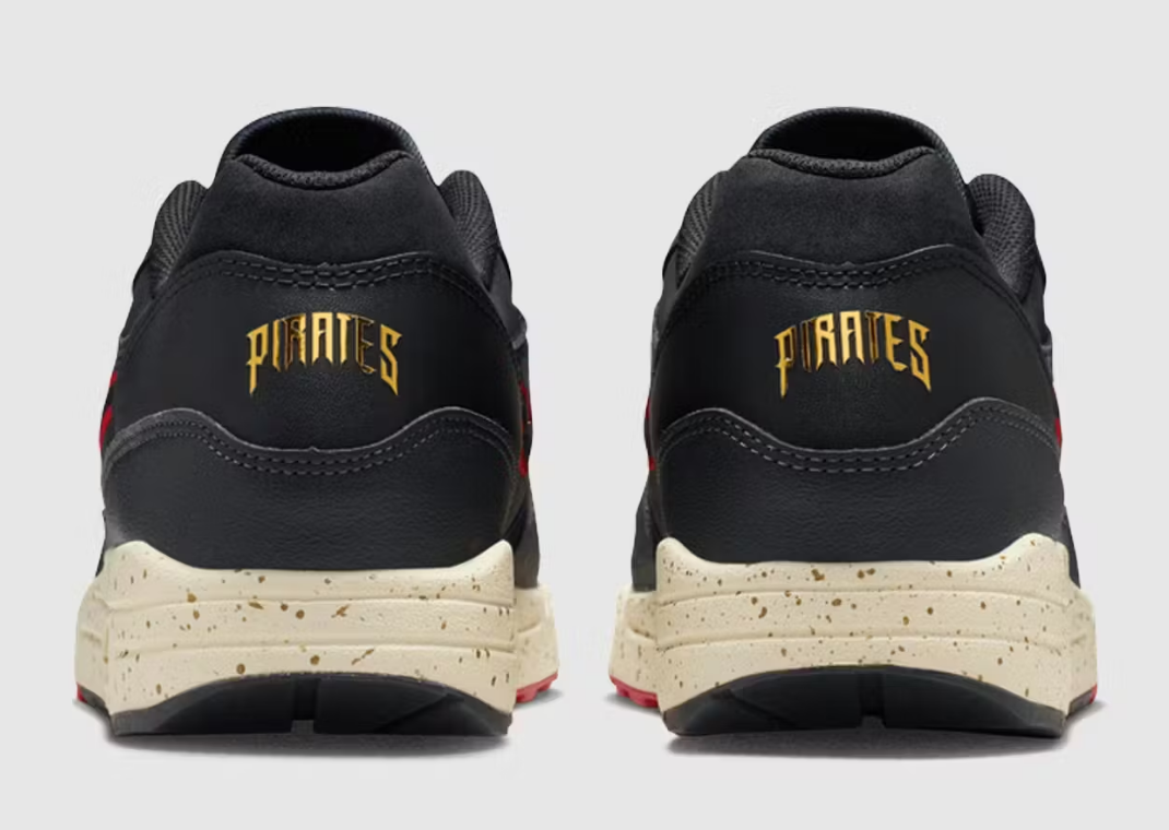 Nike Air Max 1 Pirates City Connect - Back