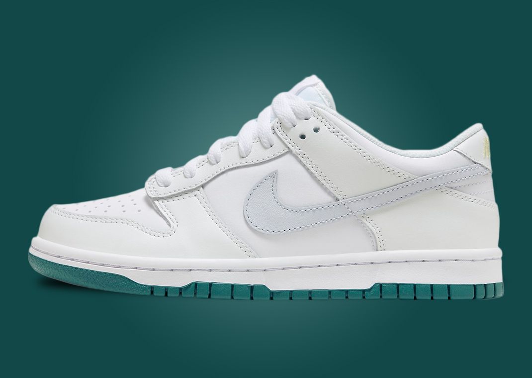 【新品】NIKE DUNK LOW RETRO 9.5 ホワイト/グリーン BUY Nike Dunk Low Green White | Kixify Marketplace