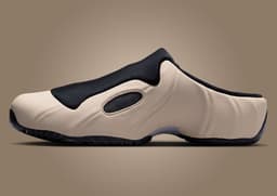 Nike Clogposite Sanddrift Medial Right