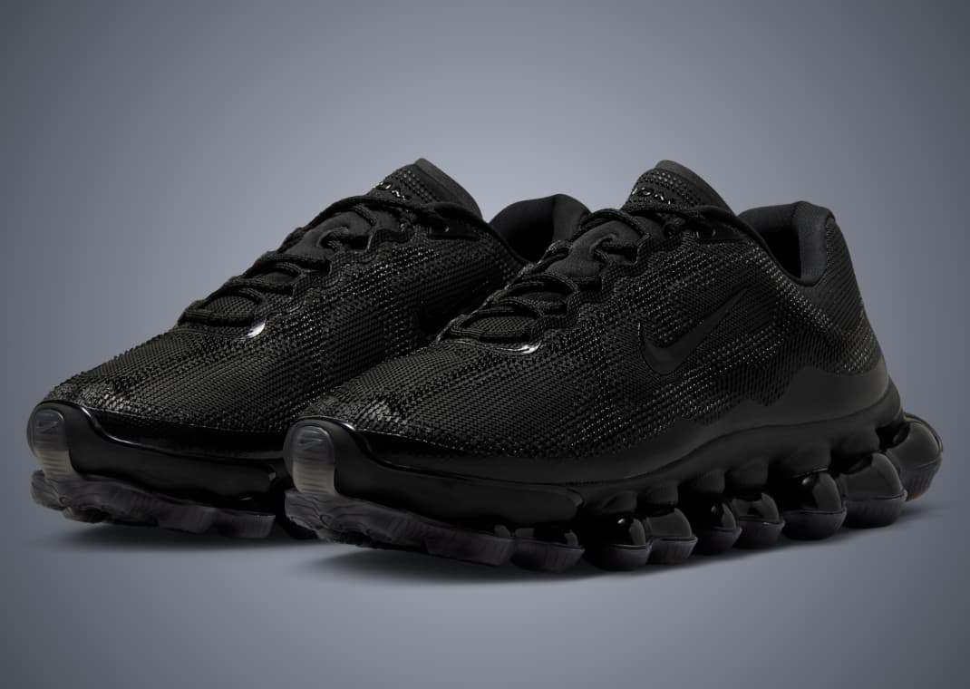 The Nike Air Liquid Max Still Feels Froggy in Triple Black