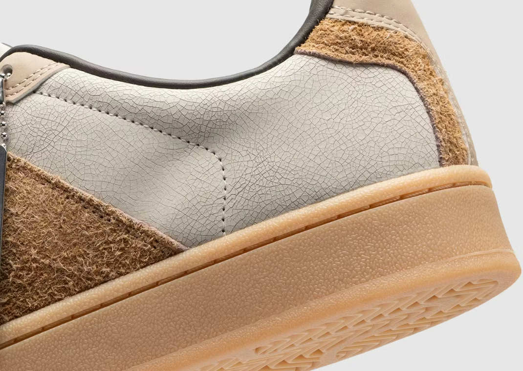 The Whitaker Group x adidas BW 00s Cream - Heel Detail