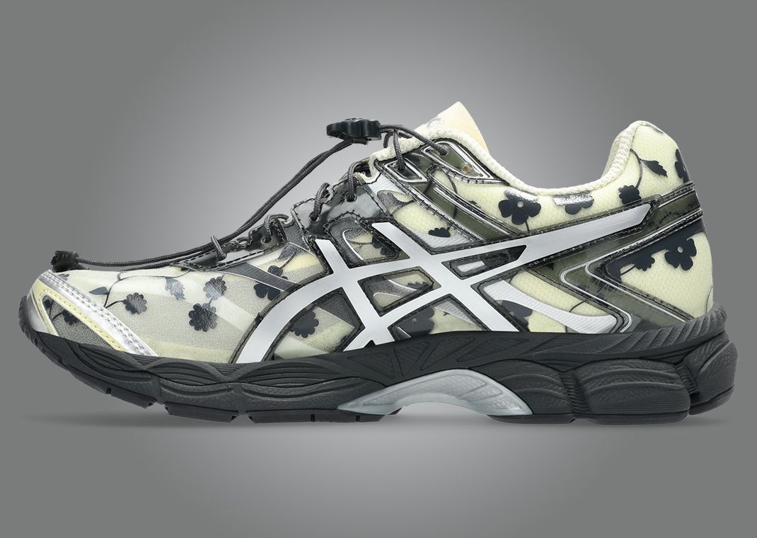 Cecilie Bahnsen x Asics Gel-Cumulus 16 Cream Medial