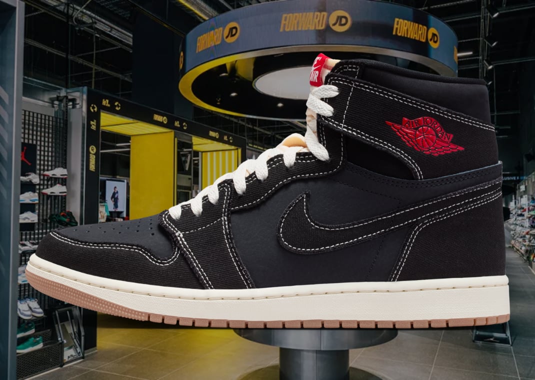 Air Jordan 1 Retro High OG Flight Club