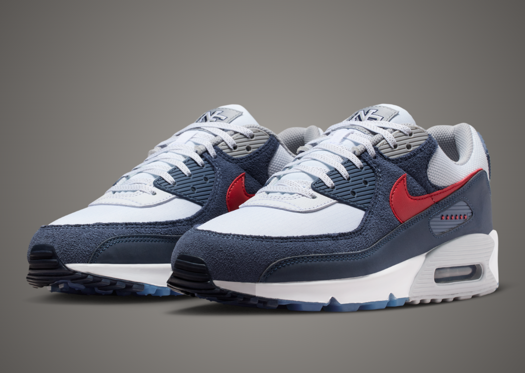 NFL x Nike Air Max 90 Patriots Angle