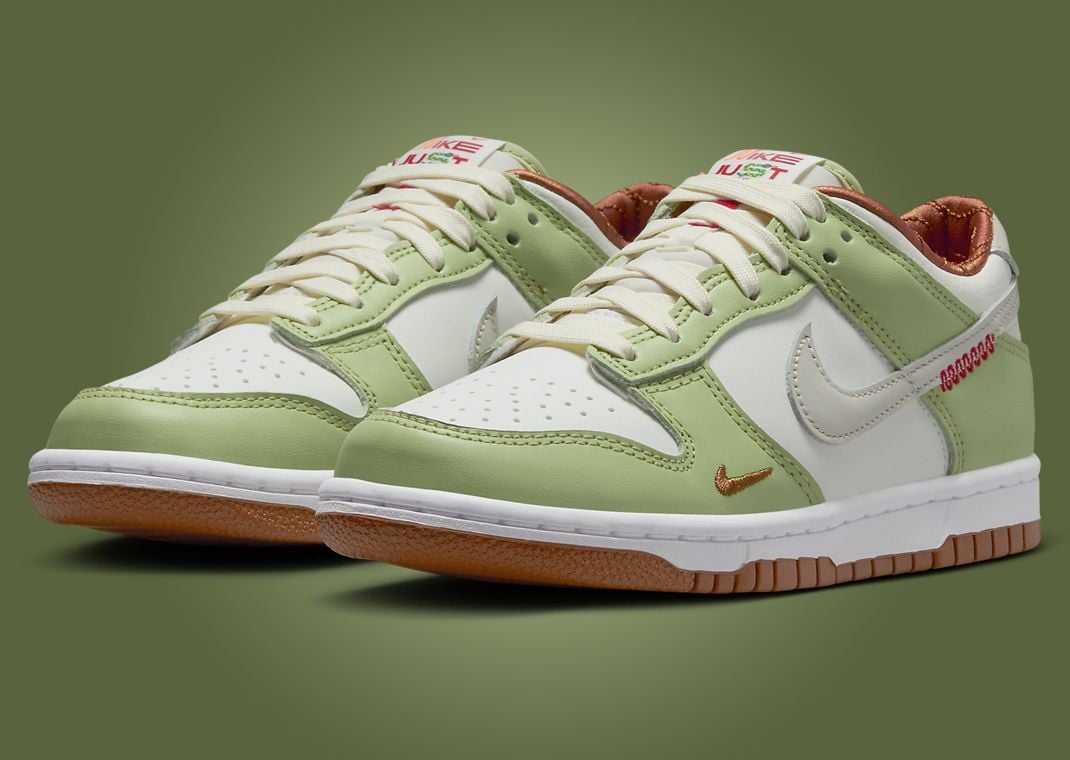 Nike Dunk Low Year of the Snake (GS)