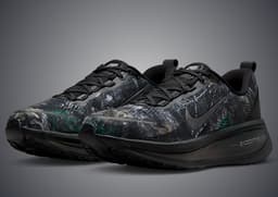 Nike Vomero 18 Realtree Angle