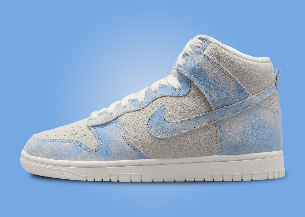 nike dunk clouds