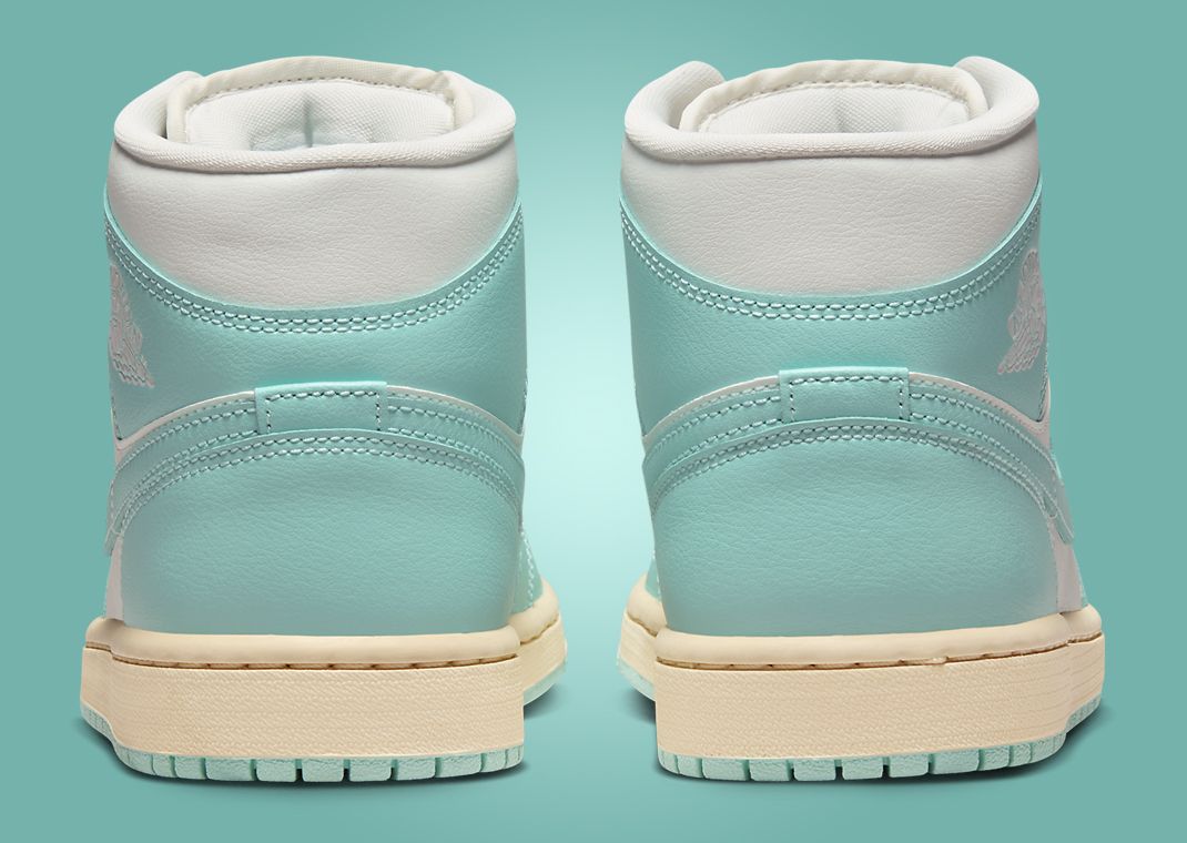 Air Jordan 1 Mid Light Dew (W) Heel