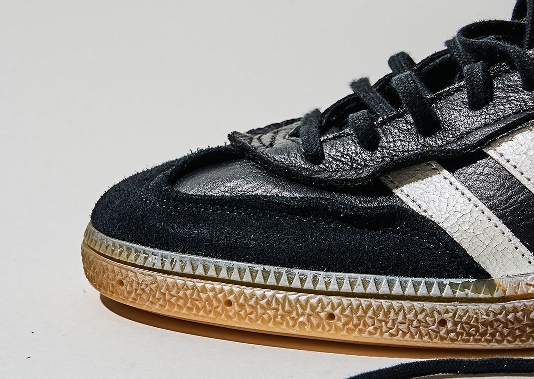Invincible x adidas Handball Spezial Black Toe