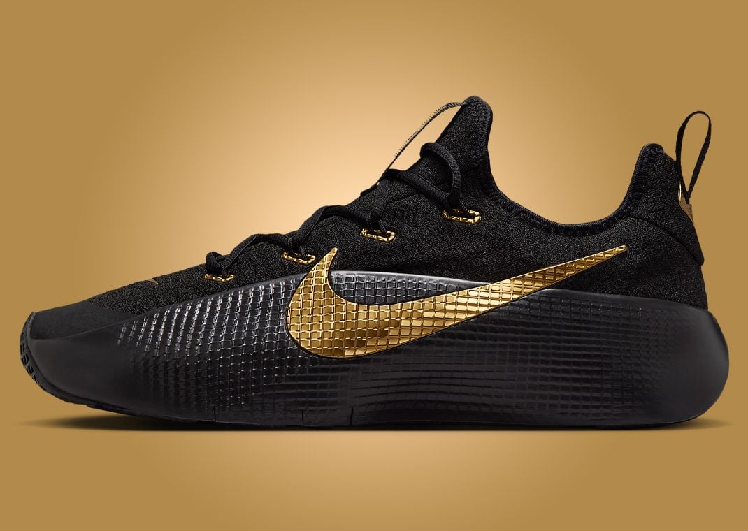 ◆正規品◆NIKE LEBRON TR 1 BLACK LLIC GOLD◆関税込◆人気 Nike LeBron TR 1 Black / Metallic Gold - Dec 2024 - FJ6151