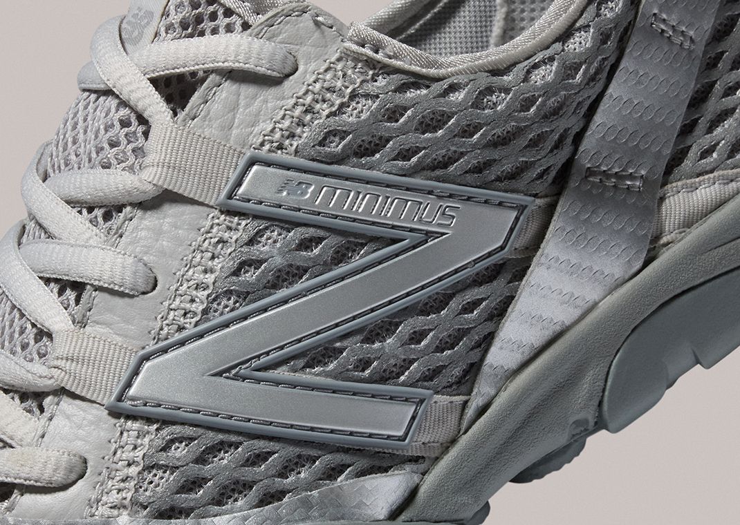 New Balance Minimus MT10 Grey Days Detail