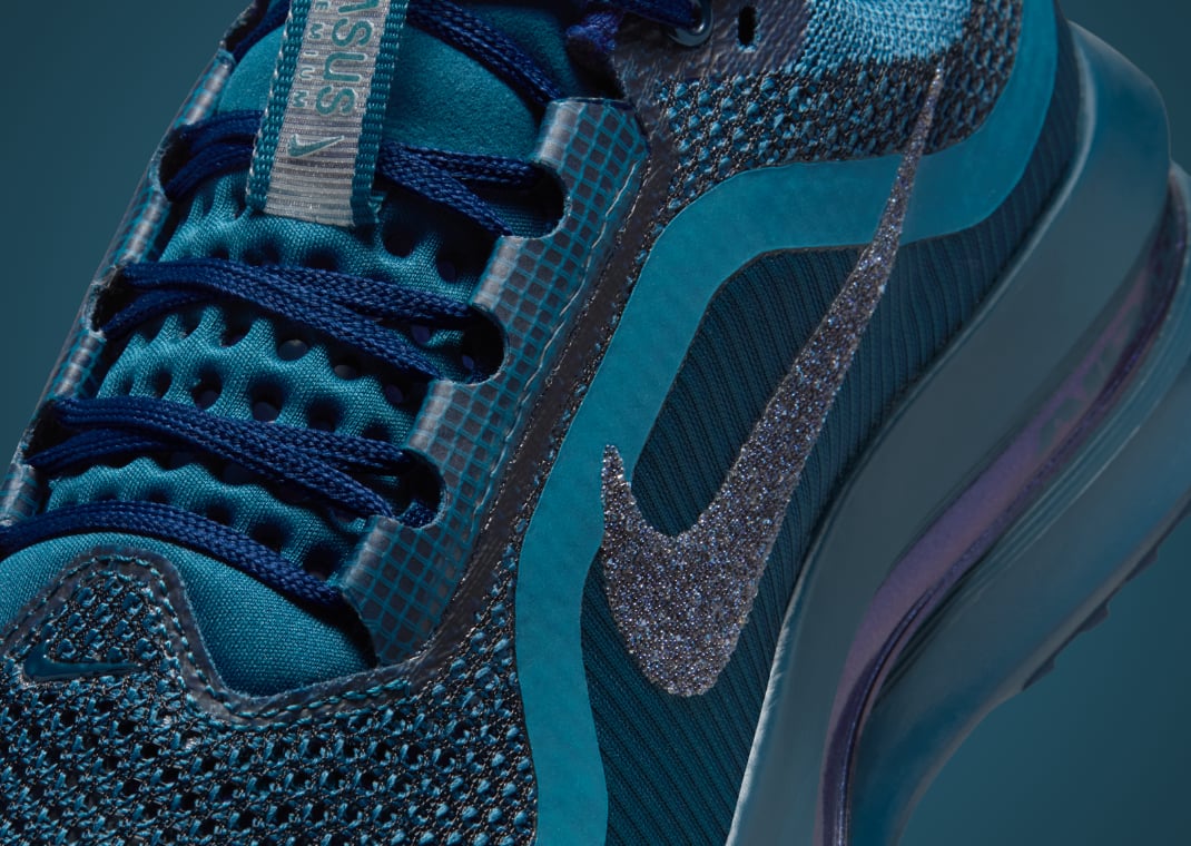 Swarovski x Nike Pegasus Premium W