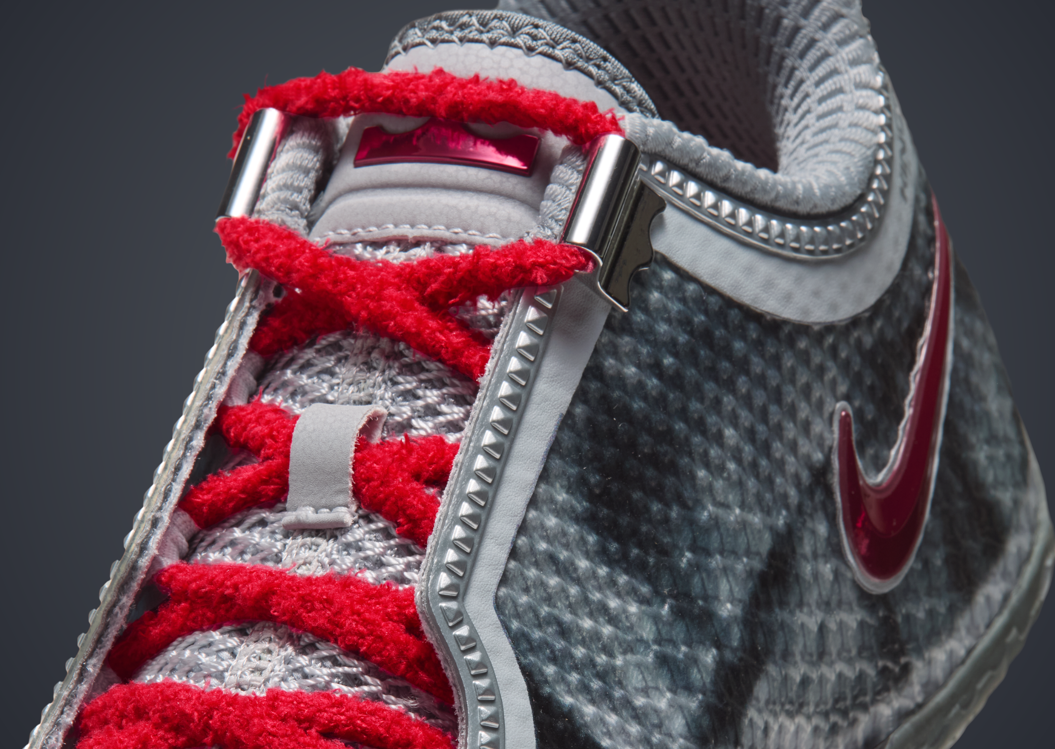 Nike LeBron 24 Halloween - Detail