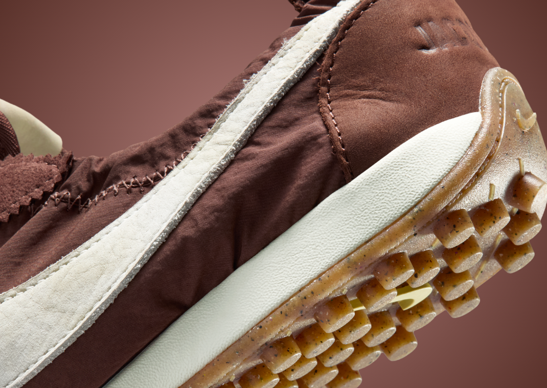 Jacquemus x Nike Moon Shoe SP Fauna Brown (W) - Heel Detail