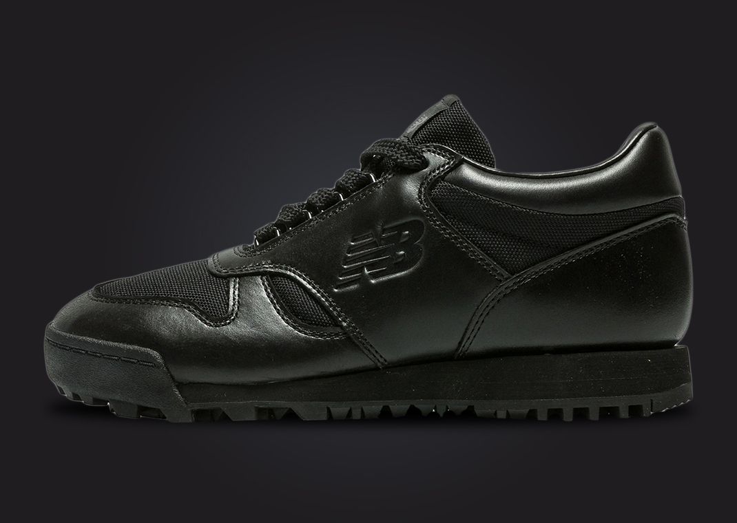 New Balance Dresses This Rainier Boot Low In All-Black
