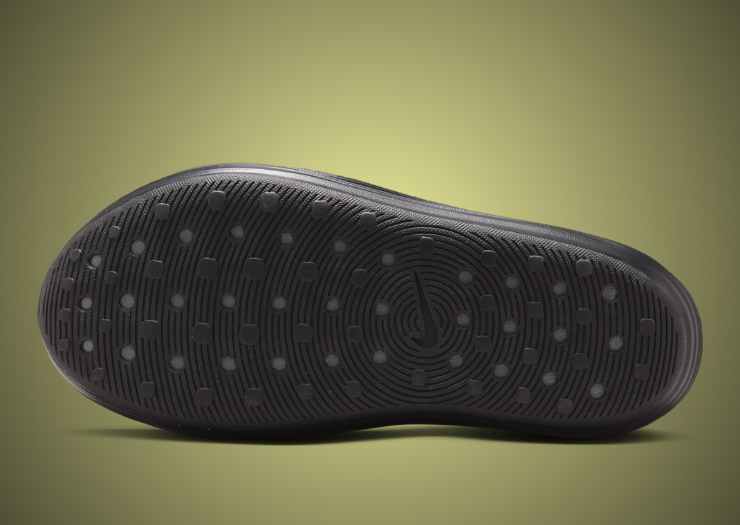 Nike ReactX Rejuven8 Black Volt Outsole