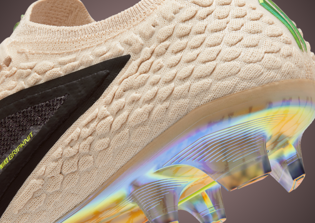 Kobe Bryant x Nike Phantom 6 Low Elite Heel Detail